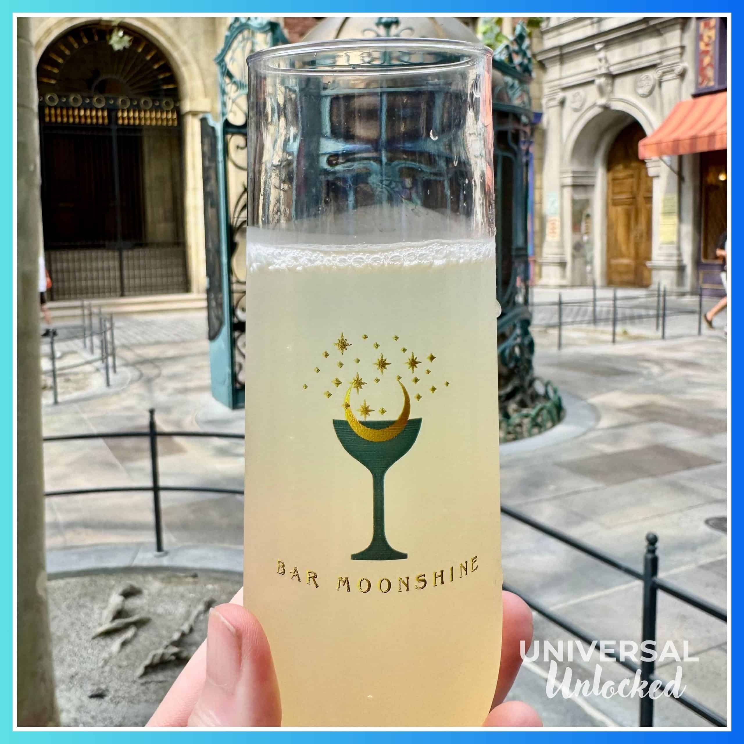 The Fleur 75 at Bar Moonshine in the Wizarding World of Harry Potter - Ministry of Magic at EPIC Universe