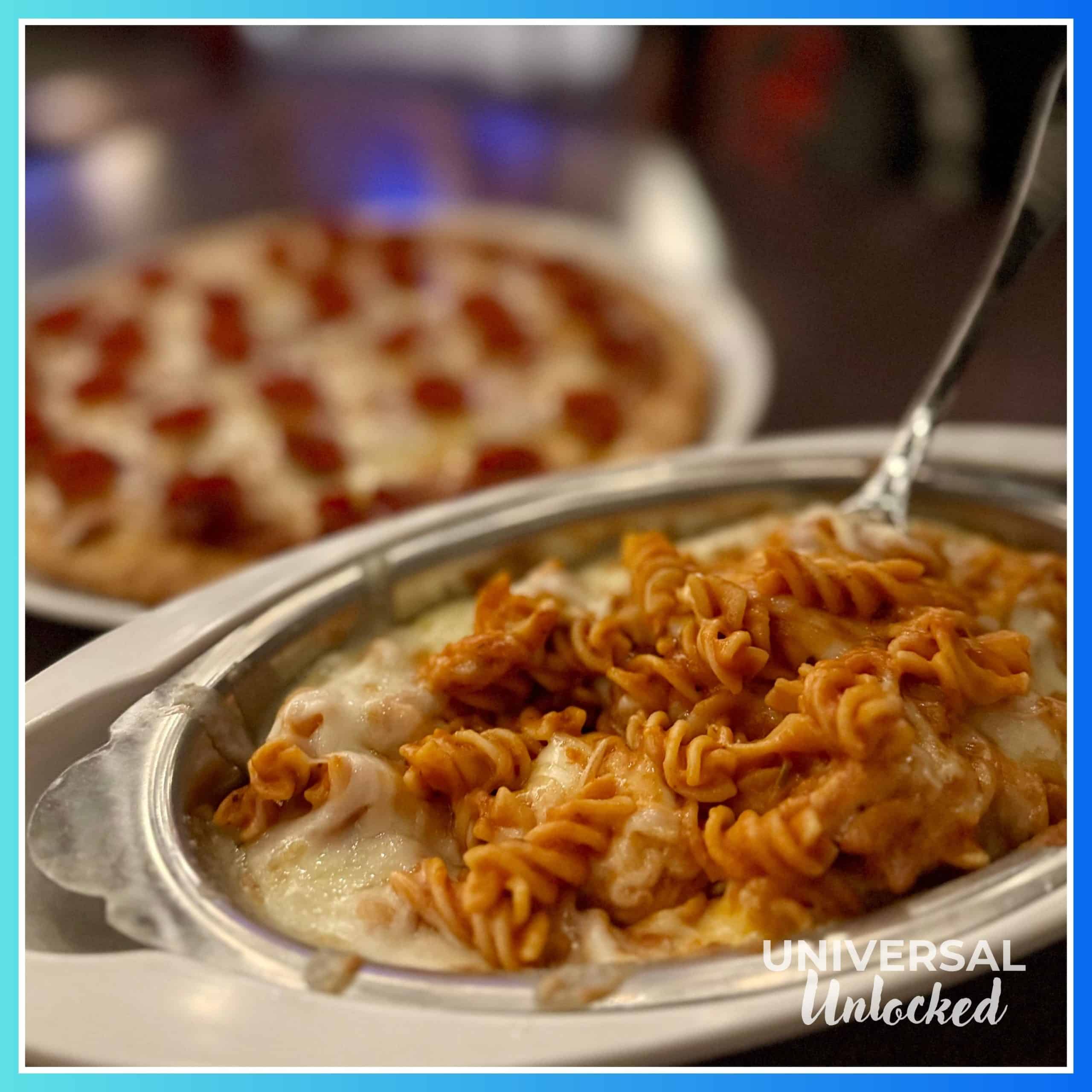 Pink Moon alla Vodka baked pasta at Pizza Moon in Celestial Park (the pizza is also pictured but don't get it)