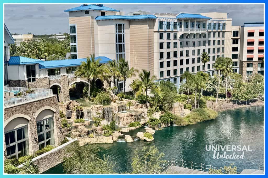 Loews Sapphire Falls Resort at Universal Orlando