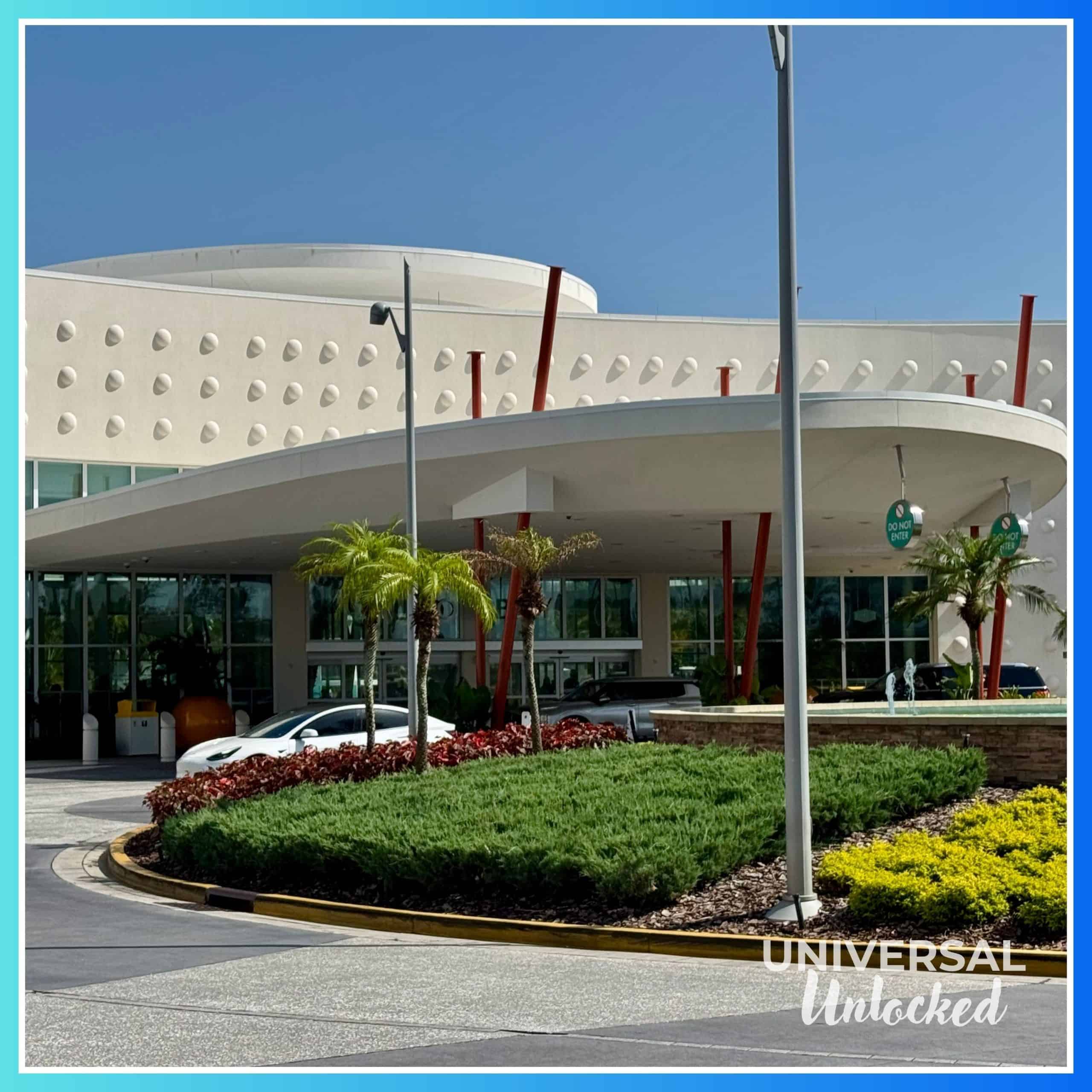 Entrance to Cabana Bay Beach Resort