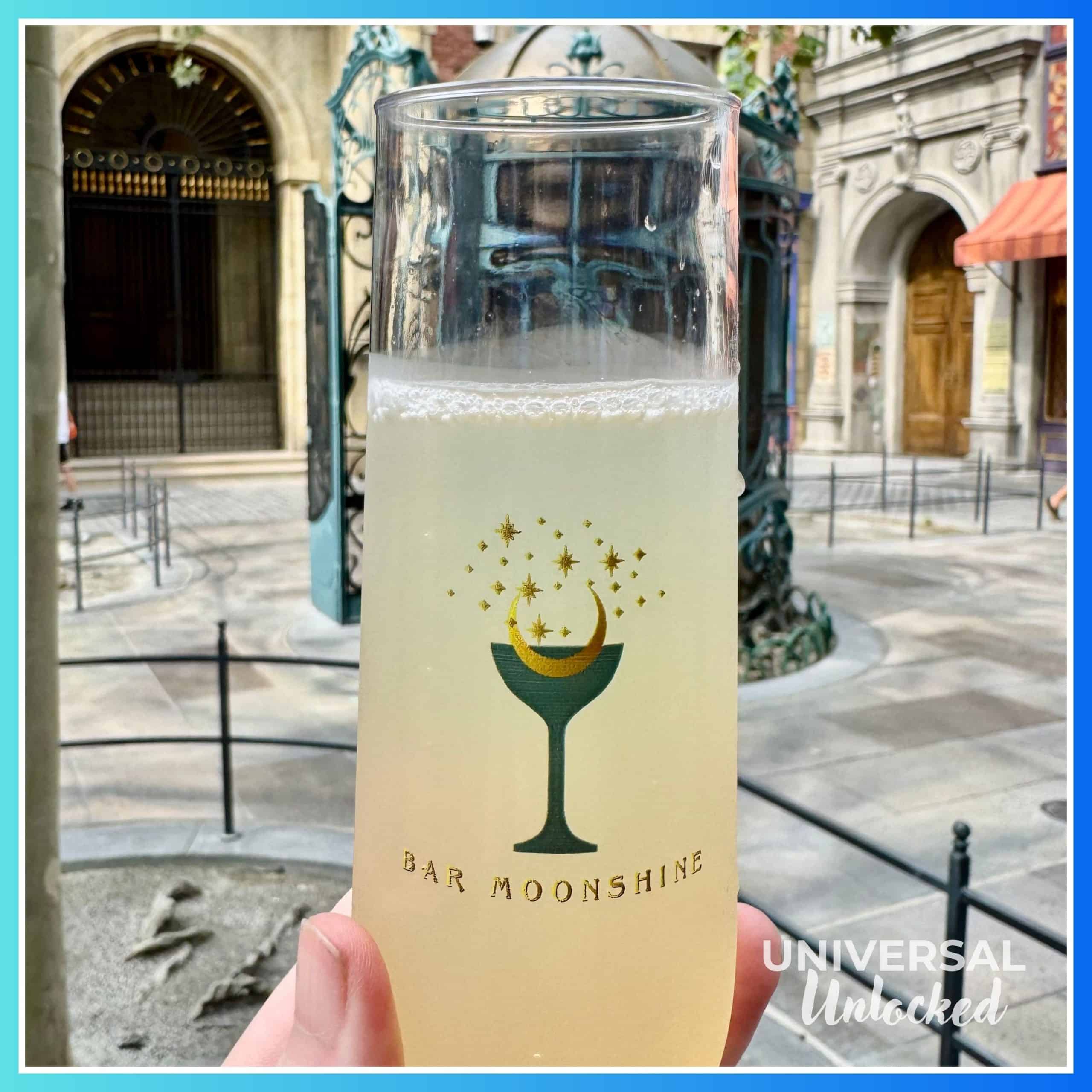 The Fleur 75 at Bar Moonshine in the Wizarding World of Harry Potter - Ministry of Magic at EPIC Universe