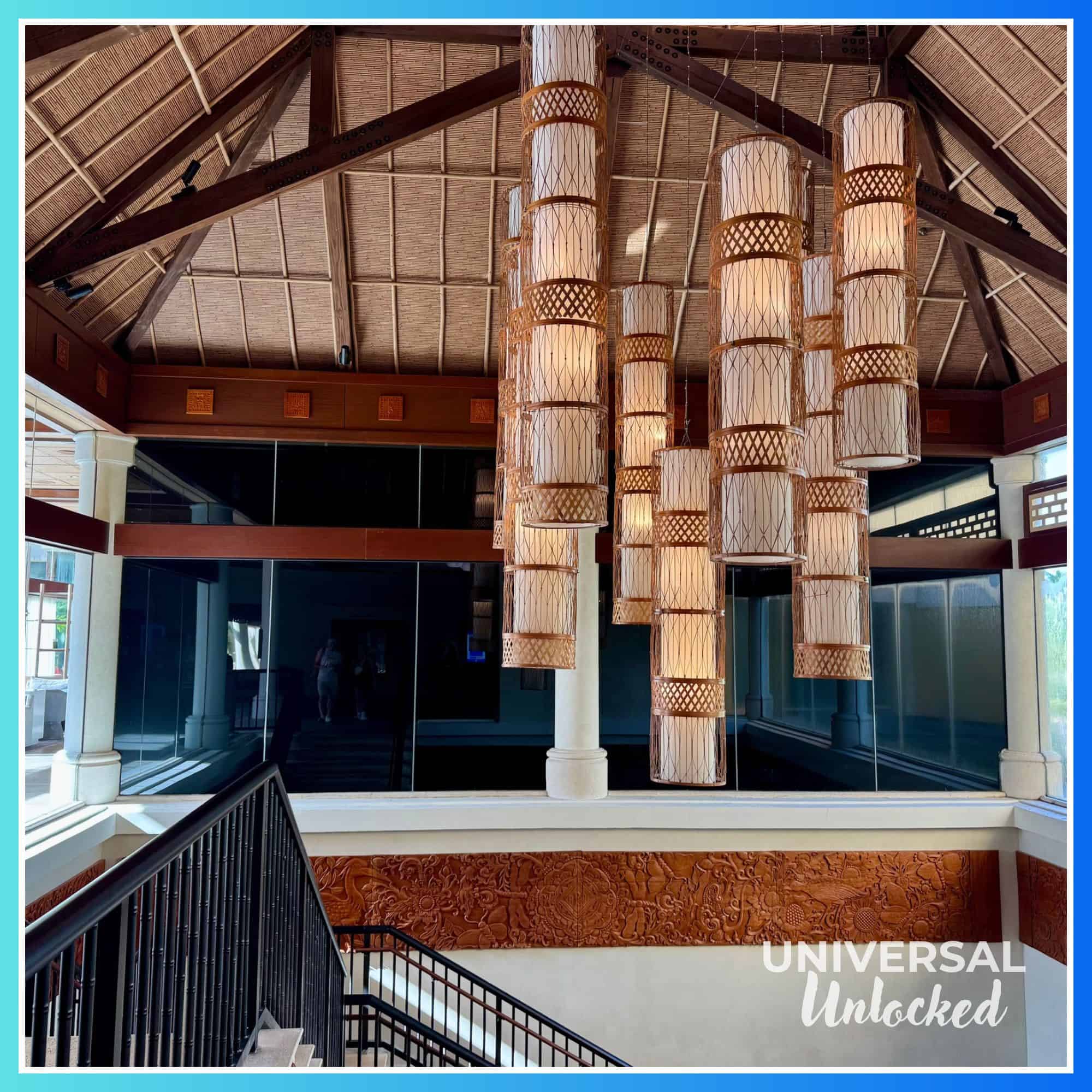 Decor at Royal Pacific Resort