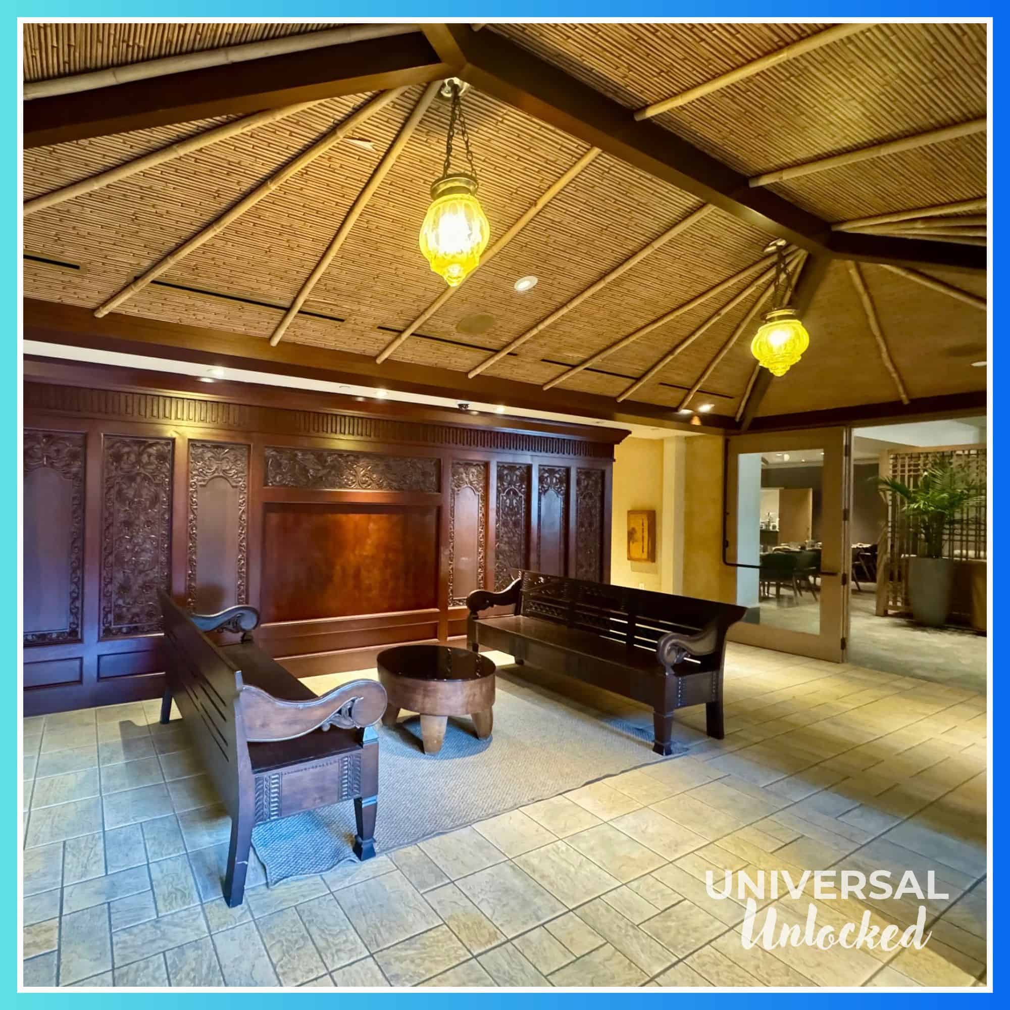 Lobby between Islands Dining Room and Jake's American Bar